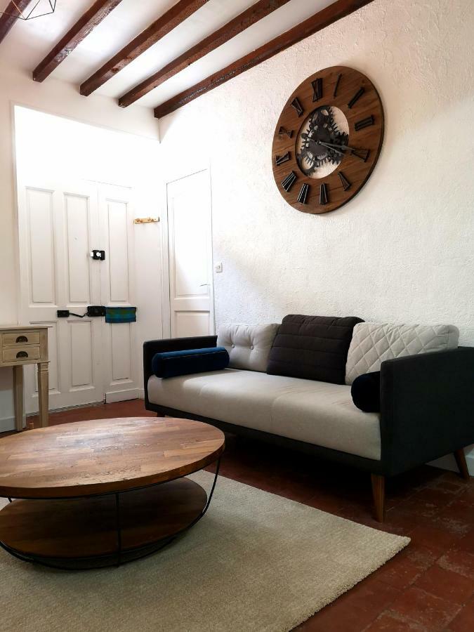Chaleureux F2 En Centre Ville Apartment Caen Bagian luar foto